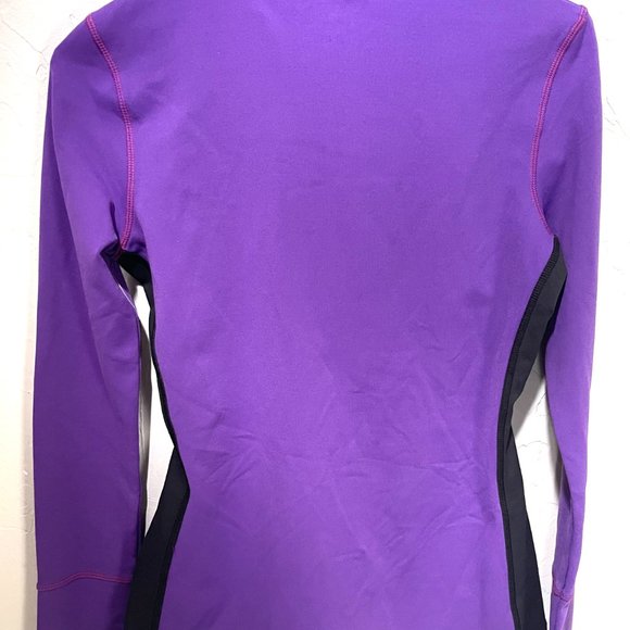 PiYo Fitted Jacket - Picture 4 of 7